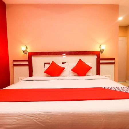 Oyo 10709 Hotel Sbt 维沙卡帕特南 外观 照片